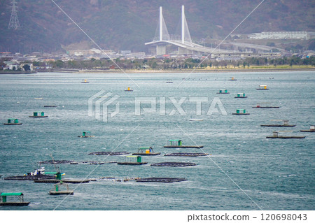 Naruto raft fishing (Naruto City, Tokushima Prefecture) Naruto raft fishing (Naruto City, Tokushima Prefecture) 120698043