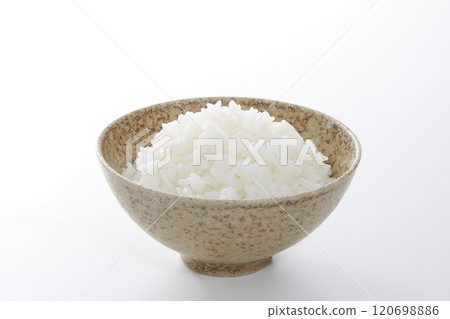 白飯盛在碗裡_白色背景 120698886