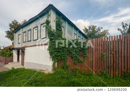 Wooden one-storey estate. Wooden house in Yaroslavl region. 120699200