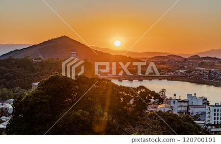 Sunset view from Inuyama Naritasan Sunset view from Inuyama Naritasan 120700101