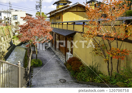 Bessho Onsen Kashiwaya Main Branch and Yukawa, Ueda City, Nagano Prefecture 120700758