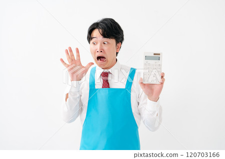 Businessman, demonstration sales, calculator Businessman, demonstration sales, calculator 120703166