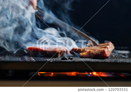 Yakiniku Wagyu beef Yakiniku Wagyu beef 120703531