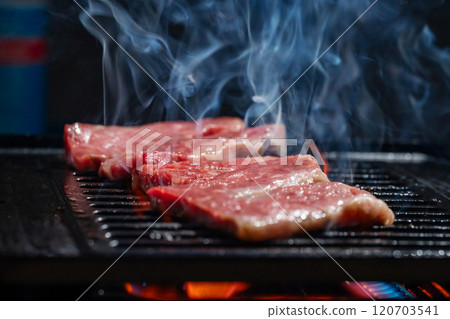 Yakiniku Wagyu beef 120703541