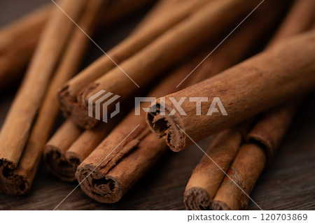 Close-up of the tip of a cinnamon stick 120703869
