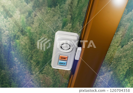 Crime prevention image (window security buzzer/window security alarm) Crime prevention image (window security buzzer/window security alarm) 120704358