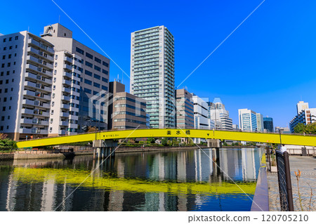 東京都品川區天王洲運河上的樂水橋 120705210