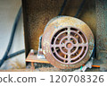 Rusty old motor 120708326