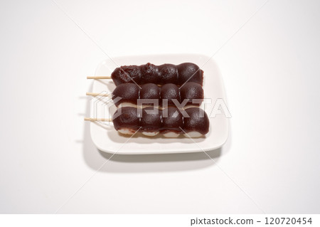 Dumplings with sweet bean paste on a plate Dumplings with sweet bean paste on a plate 120720454