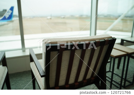 Airport lounge 120721766