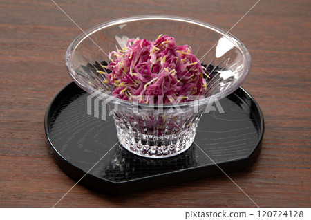 食用菊花，完美的蘸醬 120724128