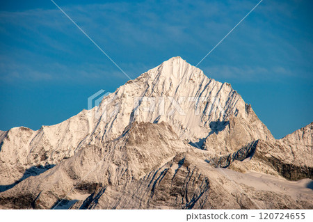 The Valais mountain range in the morning sun from Rotenboden, D'Enblanche, Zermatt, Switzerland The Valais mountain range in the morning sun from Rotenboden, D'Enblanche, Zermatt, Switzerland 120724655