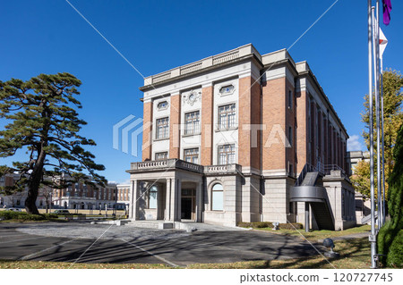 Gunma Hall, a nationally registered tangible cultural property, Maebashi City Gunma Hall, a nationally registered tangible cultural property, Maebashi City 120727745