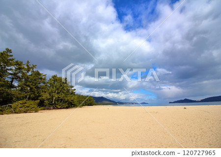 Beautiful white beach Beautiful white beach 120727965