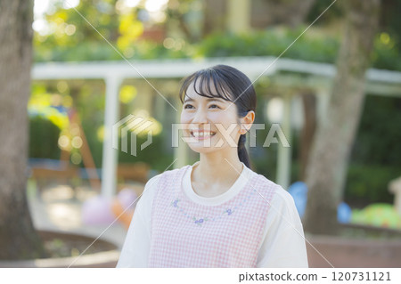 A young woman who is a care worker 120731121