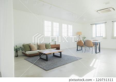 A living room with a sofa 120731311