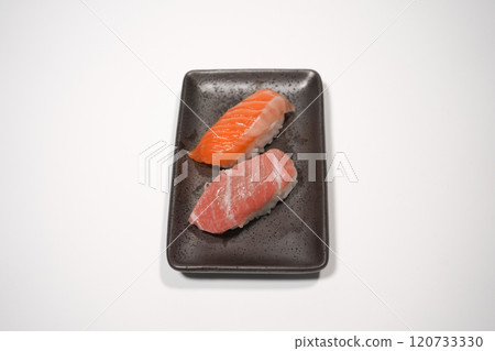 鮪魚和鮭魚握壽司 鮪魚和鮭魚握壽司 120733330