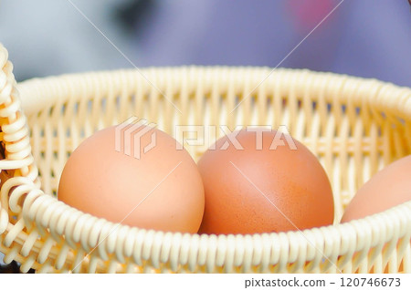 egg , boiled egg for serve 120746673