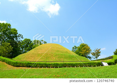 Asuka / Takamatsuzuka Kofun 120746740