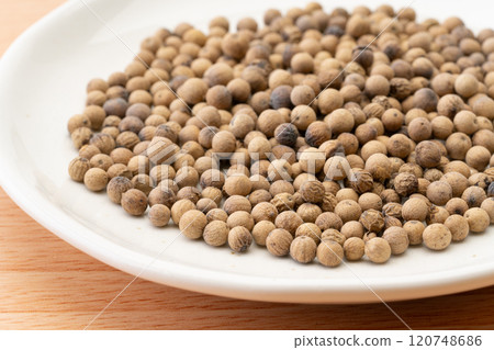 Close up of whole white pepper Close up of whole white pepper 120748686