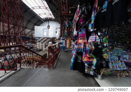 墨西哥瓜納華託的伊達爾戈市場 墨西哥瓜納華託的伊達爾戈市場 120749087