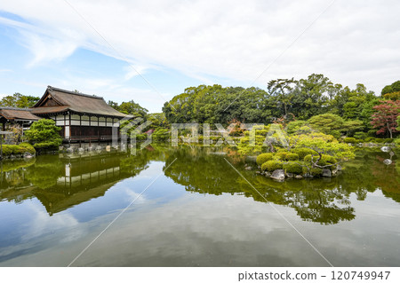 Heian Shrine (November) Higashijinen Heian Shrine (November) Higashijinen 120749947