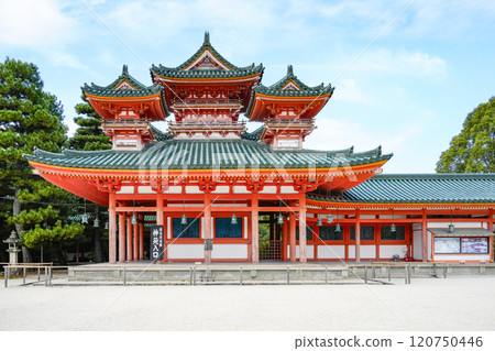 平安神宮白虎塔 120750446