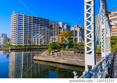 東京品川區天王洲島的城市景觀，天王洲交流橋 120752233