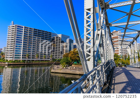 東京品川區天王洲島的城市景觀，天王洲交流橋 120752235