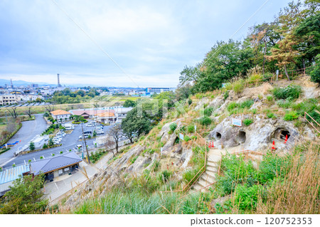 Yoshimi Hyakuana in Autumn, Yoshimi Town, Saitama Prefecture 120752353