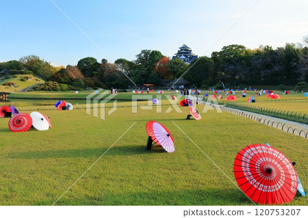 [岡山縣] 秋高氣爽的岡山後樂園 120753207
