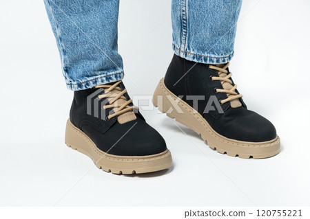 Womens boots, trendy winter shoes, isolate close-Up. 120755221