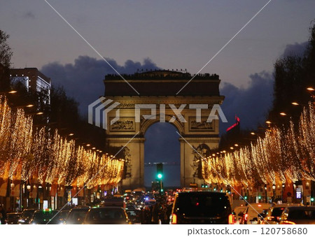 Winter illuminations on the Champs-Élysées 120758680