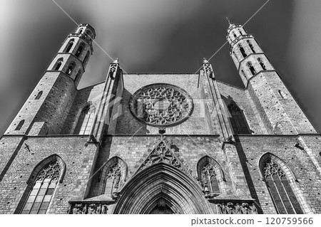 Facade of Santa Maria del Mar church, Barcelona, Catalonia, Spain 120759566