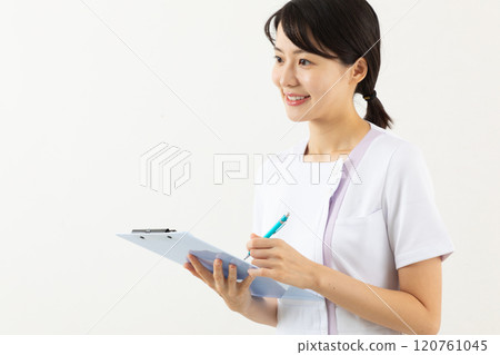 護理師接受訪問01 120761045