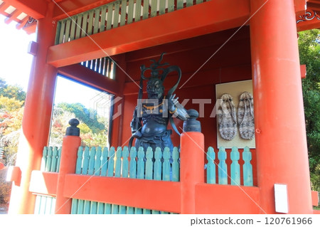 Gotemba City, Shizuoka Prefecture, Fuji Buddha Relic Pagoda Peace Park, Kongorikishi statues at Niomon Gate Gotemba City, Shizuoka Prefecture, Fuji Buddha Relic Pagoda Peace Park, Kongorikishi statues at Niomon Gate 120761966