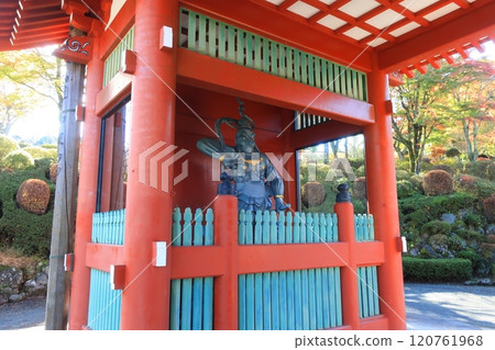 Gotemba City, Shizuoka Prefecture, Fuji Buddha Relic Pagoda Peace Park, Kongorikishi statues at Niomon Gate Gotemba City, Shizuoka Prefecture, Fuji Buddha Relic Pagoda Peace Park, Kongorikishi statues at Niomon Gate 120761968