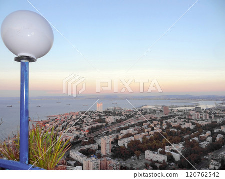 Panoramic aerial view of the city of Haifa, Israel. 120762542