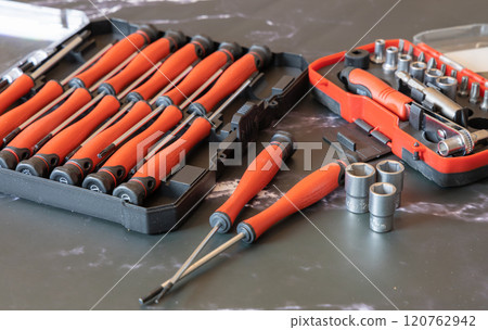 Set of work tools for various repairs. 120762942