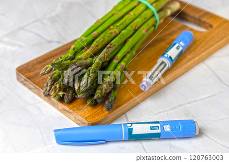 Original Danish Ozempic Insulin injection pen for diabetics and vegetables. Original Danish Ozempic Insulin injection pen for diabetics and vegetables. 120763003