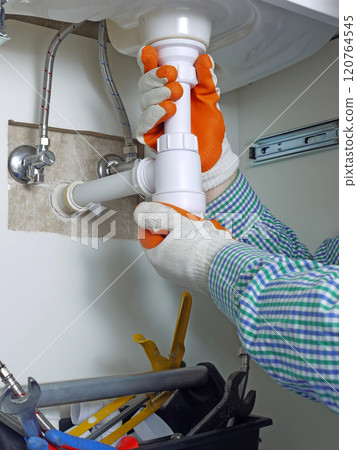 Plumber Plumber 120764545