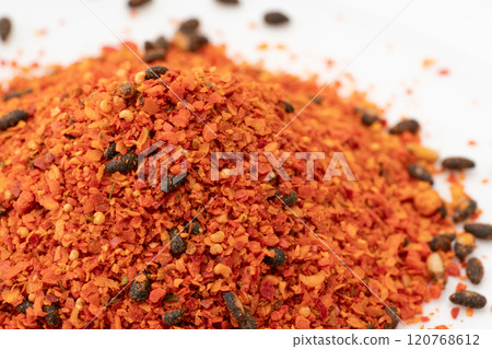 Close-up of Shichimen chilli 120768612