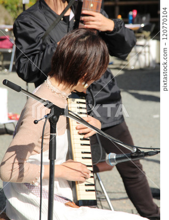 戶外現場鍵盤口琴 120770104