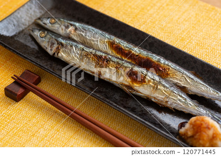 Salt-grilled saury Salt-grilled saury 120771445