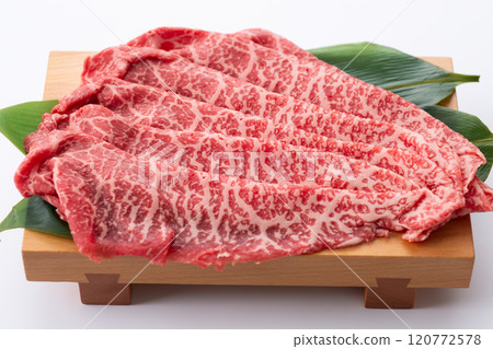 Japanese Black Beef Thigh Meat for Shabu-Shabu 120772578