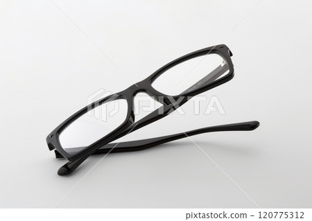 Black-rimmed glasses 120775312