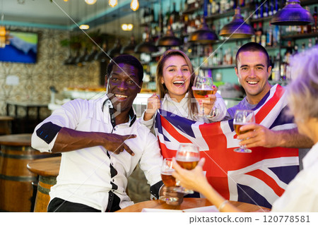 British sports fans celebrate the victory of Britain British sports fans celebrate the victory of Britain 120778581