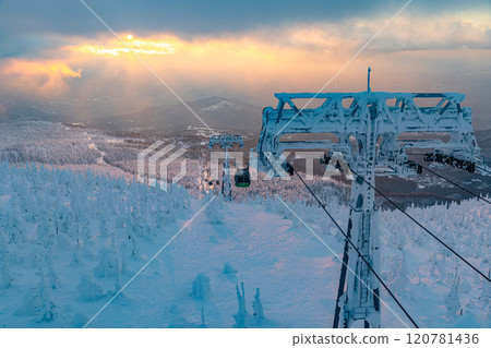 Rime trees of Zao, Yamagata Prefecture Rime trees of Zao, Yamagata Prefecture 120781436