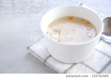 creamy potato potage 120782989
