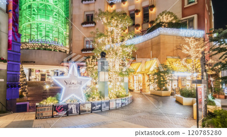 City night view of La Cittdella (Cinecittà) in Kawasaki: Illuminations decorating the city [Kawasaki City, Kanagawa Prefecture] 120785280